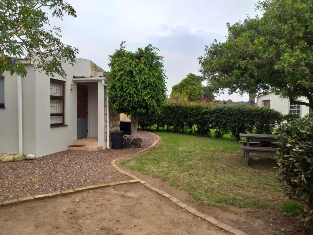 Die Buitekamer Bredasdorp Exteriör bild